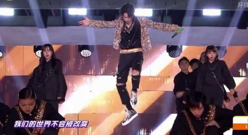 明星爆料假唱视频合集,明星假唱视频合集曝光，真相令人震惊  第2张